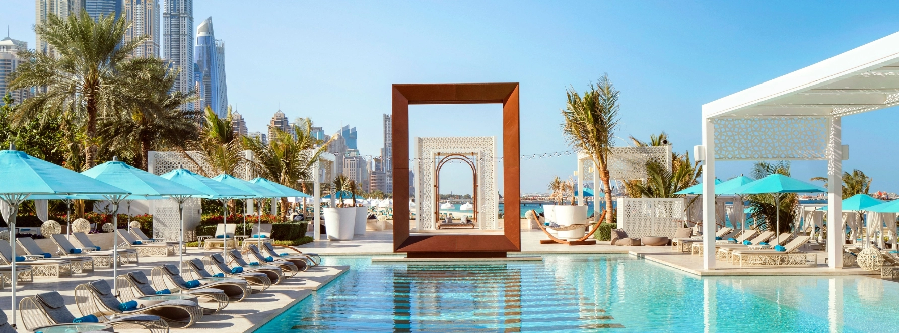 A Guide to Dubai’s Most Exclusive Beach Clubs